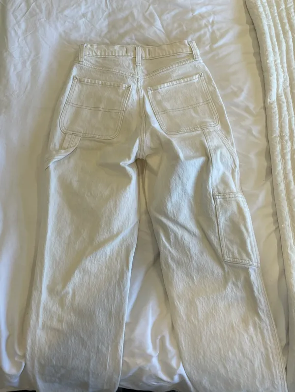 Abercrombie Ultra High Rise Straight White Cargo Carpenter Jeans - Image 4