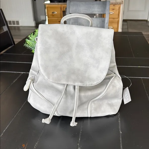 Ulta Beauty Gray Backpack with Adjustable Straps and Flap Closure - Image 3