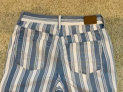 American Eagle Jeans - Image 5