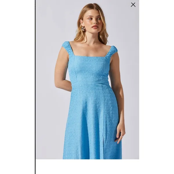 ASTR the Label Crinkle‎ Maxi Dress Size Medium - Image 5