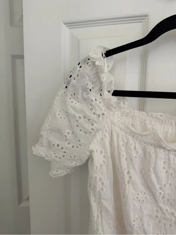 Elan White Eyelet Mini Dress Size Medium - Image 2
