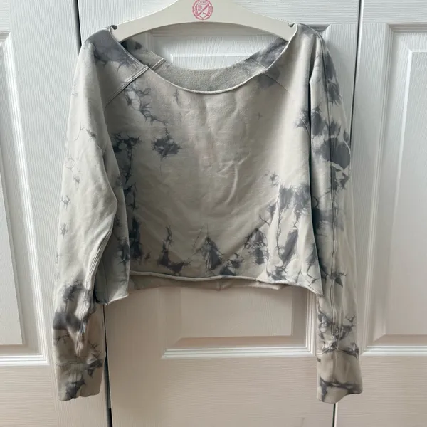 Lululemon LA Pullover Crew in Gray Tie Dye - Image 2