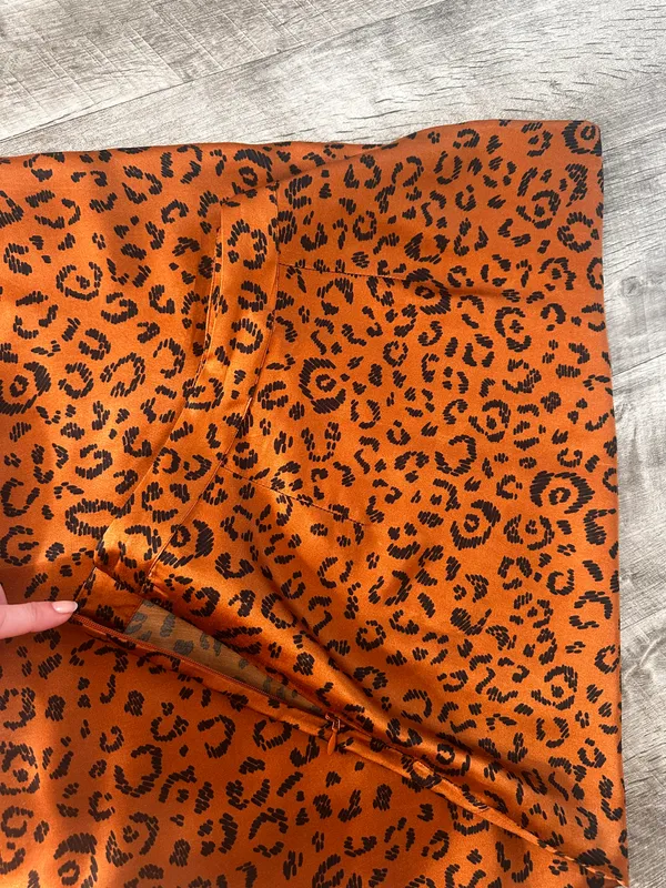 Farm Rio Anthropologie Satin Midi Skirt Leopard Print Size XS - Image 7