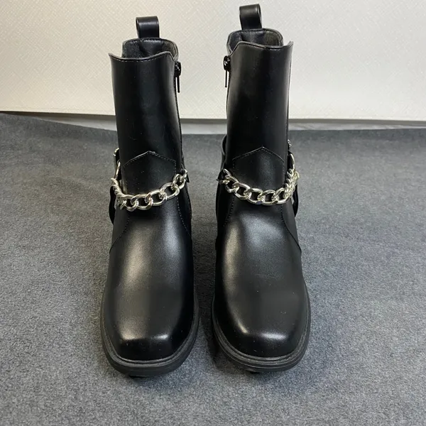 Pazzle Chain Accent Ankle Boots Women's Black Block Heel Square Toe Sz 7.5 NWOT‎ - Image 3