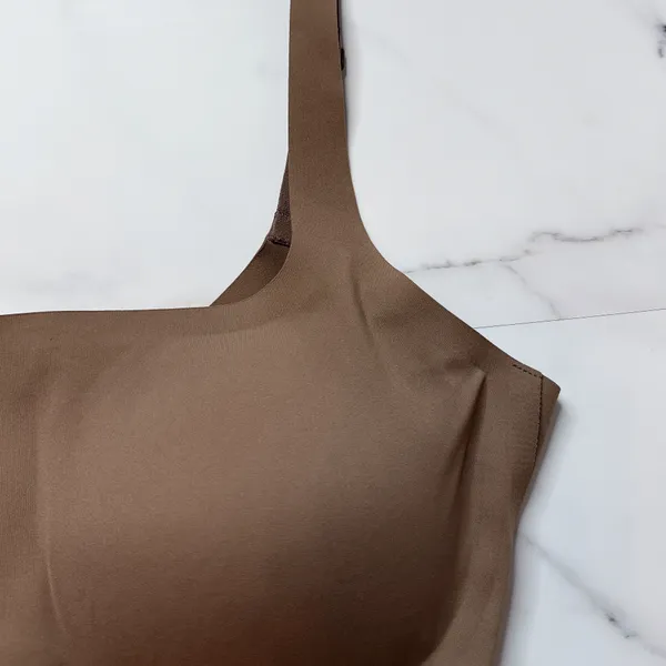 Skims Naked Scoop Bralette - Image 2