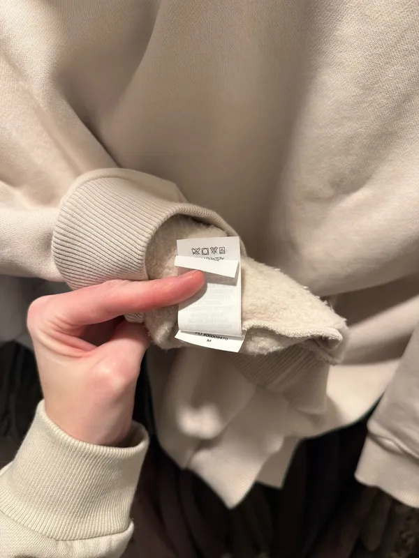 Vuori Hoodie - Image 4