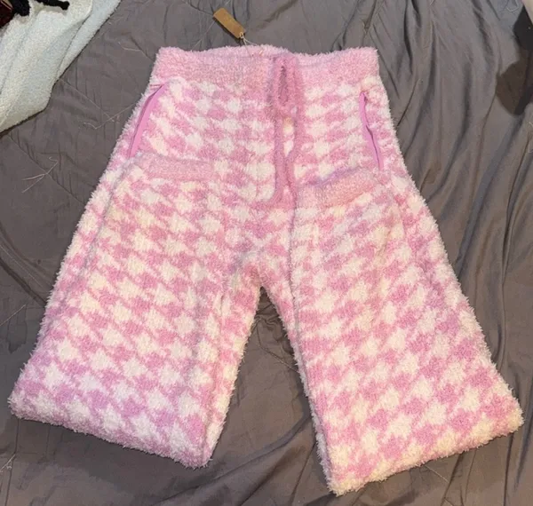 Skims Cozy Knit Jogger Limited Edition 'Petal Houndstooth' Size: S/M - Image 2