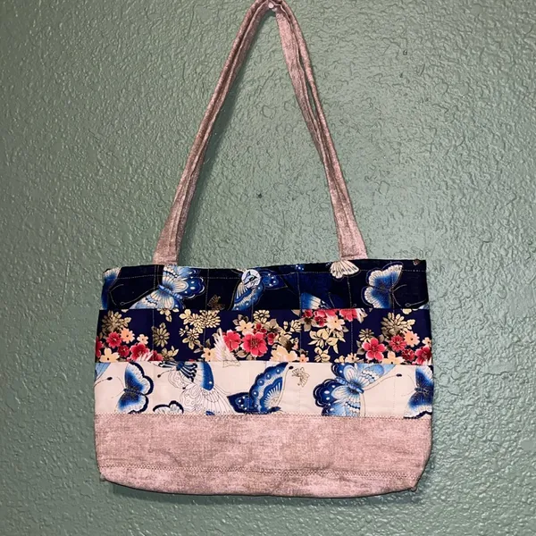 Vintage Quilted butterfly tote bag purse - Image 2