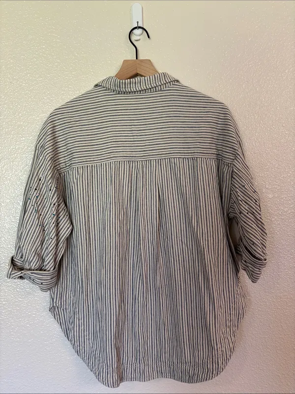 PILCRO Studio Smock Buttondown Shirt - Image 4