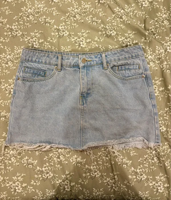 Edikted Light Wash Jean Skirt - Image 2