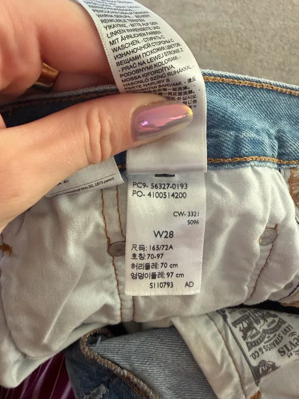 Levi’s 501 Shorts - Image 6