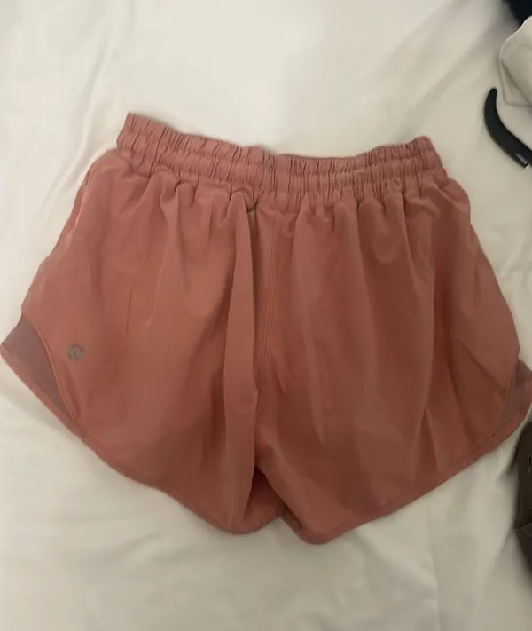 Lululemon Pink Savannah Hotty Hot Shorts 4” - Image 2