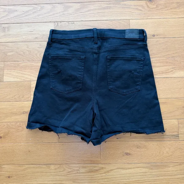 American Eagle Curvy Hi-Rise Shortie Black Denim Shorts Size 12 - Image 2