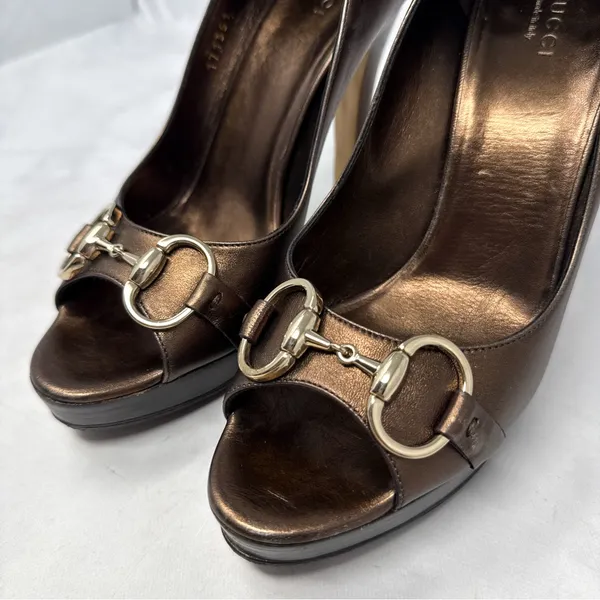 GUCCI Vintage Y2K Hollywood Horsebit Metallic Leather Platform Pump Heels Bronze - Image 3