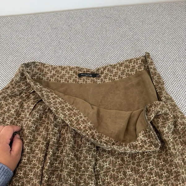 Massimo Dutti Women's Maxi Skirt, Size L Brown Flowy Long Side Zip Skirt - Image 6