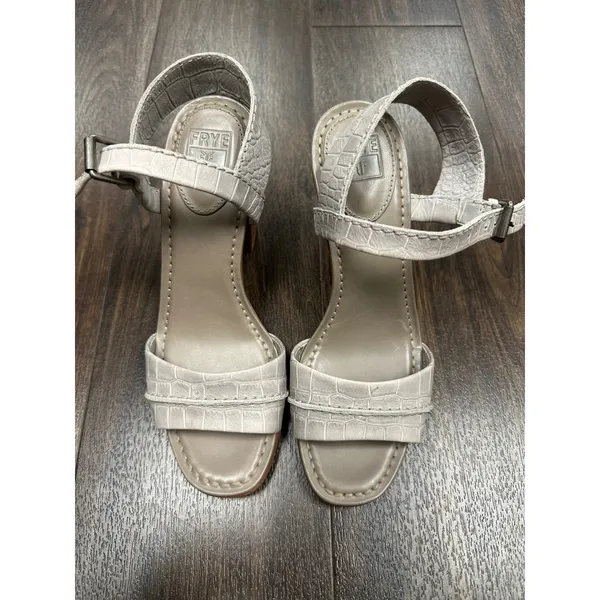 THE FRYE COMPANY Grey Croc Embossed Leather Block Heel Sandals | Size 6.5M - Image 2