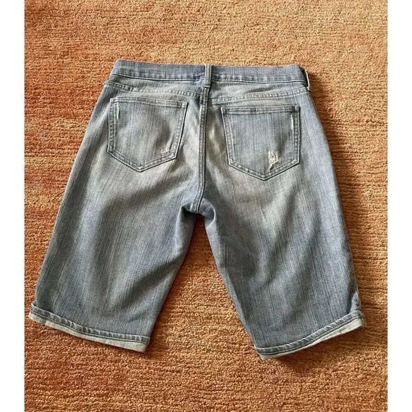 Old Navy Women’s Blue Destroyed Shorts Bermuda Size S - Image 5