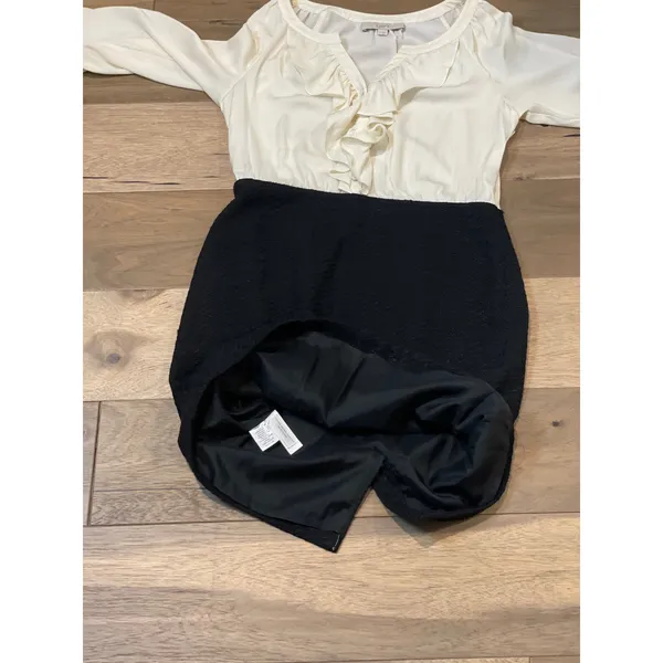 LOFT Mixed Media Dress Size 6 Cream Black Long Sleeve Ruffle Top Knee Length - Image 8
