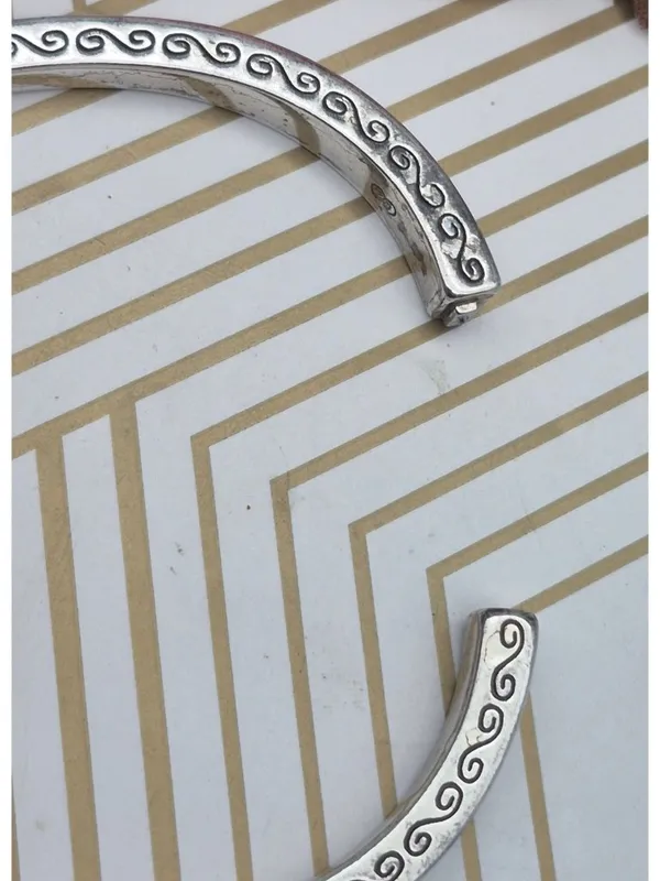 Brighton Secret of Love Hinged Bangle Bracelet Silver Plated Crystals & Etching - Image 6
