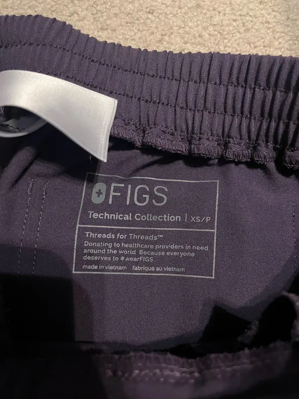 FIGS Scrub Pants - Image 3