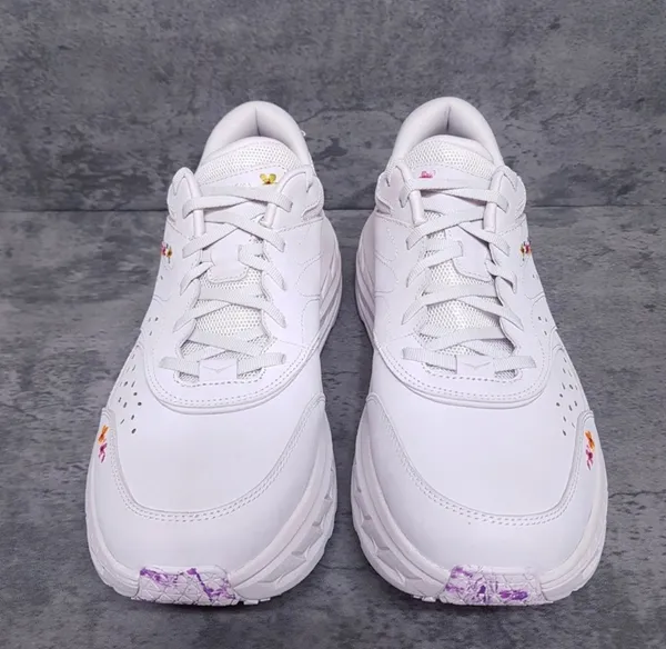 Hoka Bondi L "Vibrant Bloom" – White/Floral Embroidery – New (No Box) - Image 6