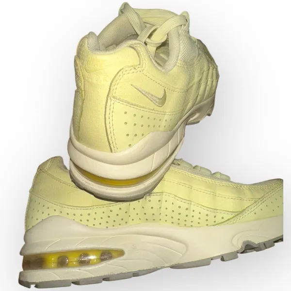 Nike RARE AIR MAX retro 95 SE GS Citron yellow sneaker shoe W 8 / M 6 /39 Casual - Image 5