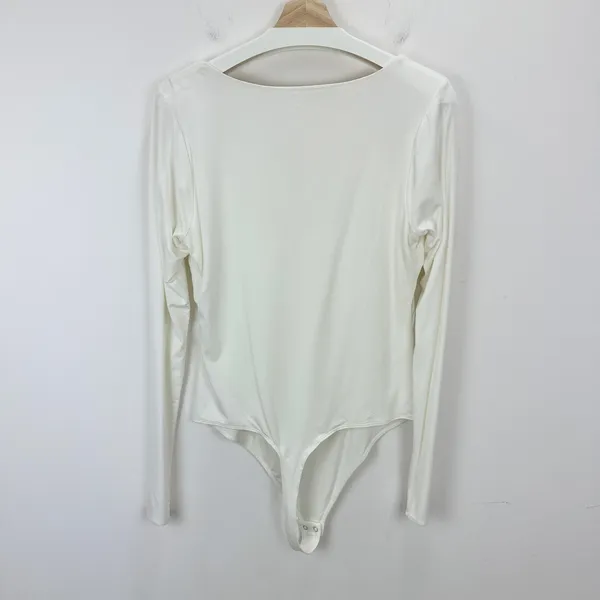 Good American Scoopneck Bodysuit Ivory Stretch Jersey Knit Basics Size 4 XL NWT - Image 8
