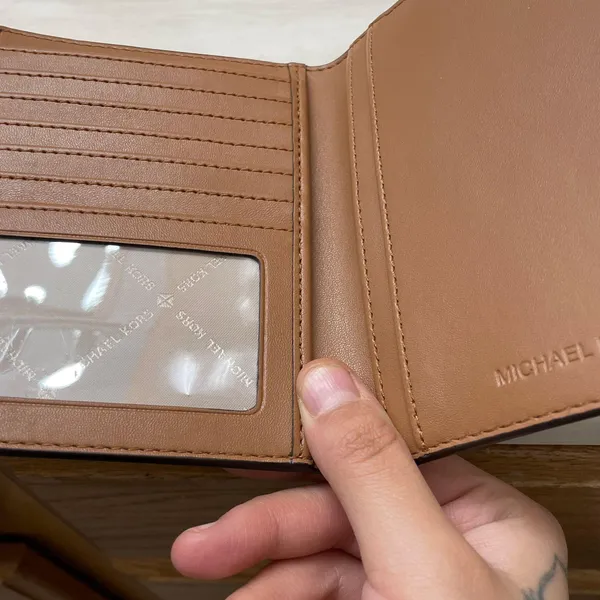 Michael Kors Wallet - Image 3
