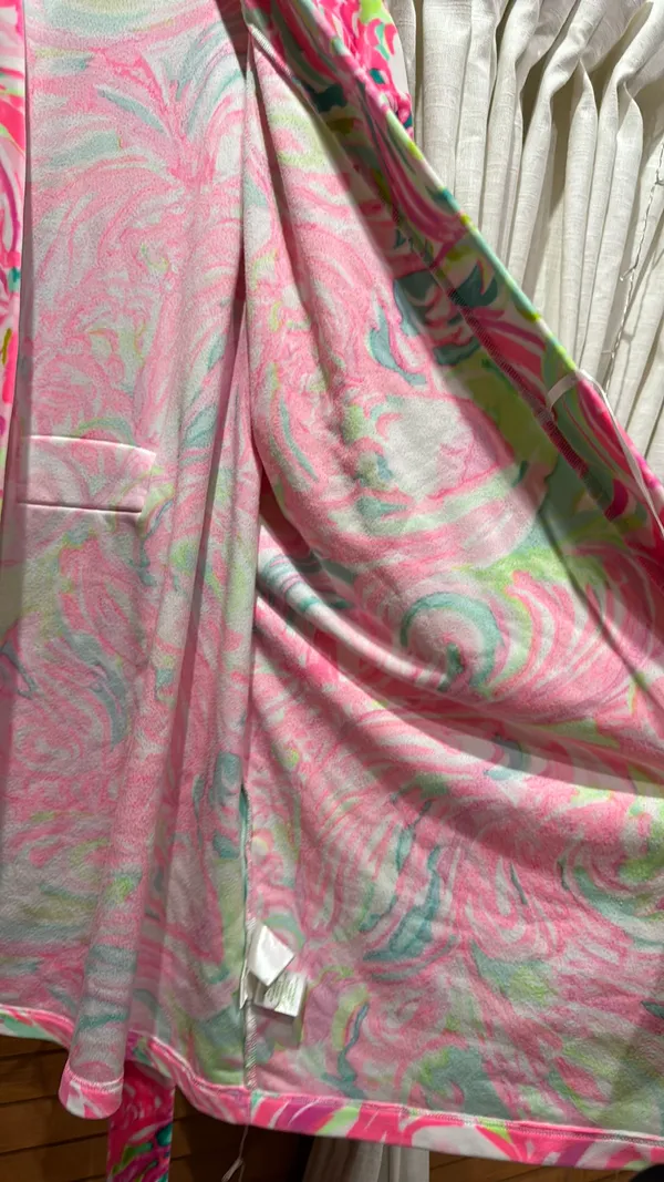 Lilly Pulitzer Robe - Image 4