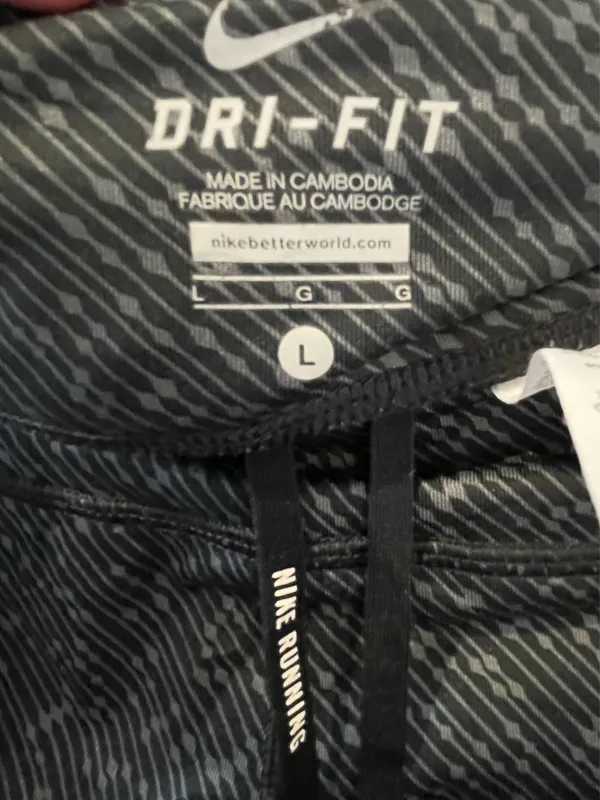 Nike Running Dri-Fit Capri Athletic Leggings Size Large  - Image 5
