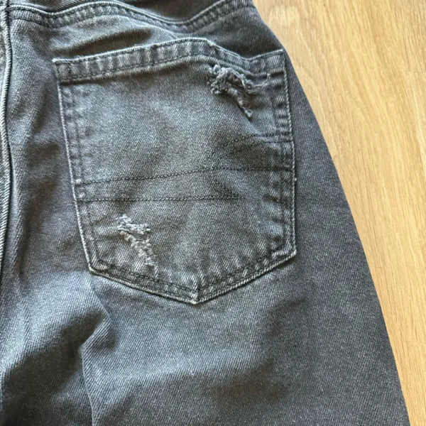 American Eagle Black Mom Straight Jean - Image 9