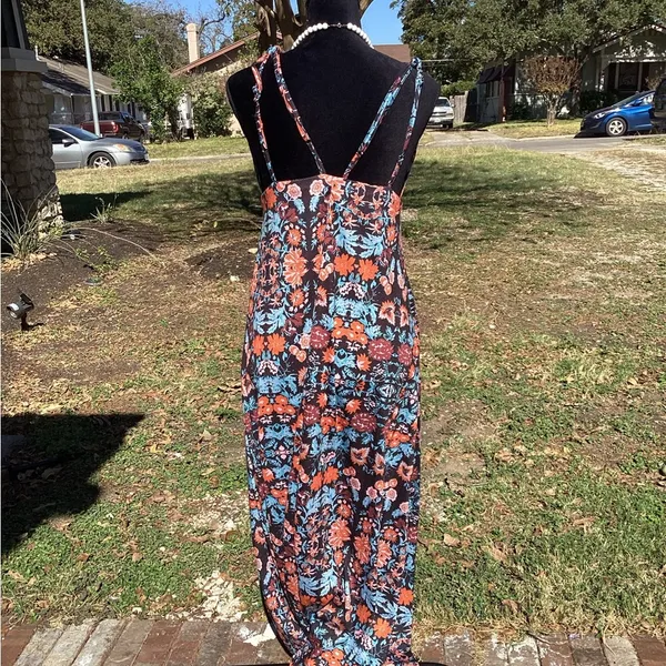Sleeveless floral - Image 3