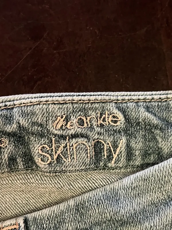 7 For All Mankind Jeans Womens 30 Medium Wash Blue Ankle Skinny Stretch Denim - Image 8
