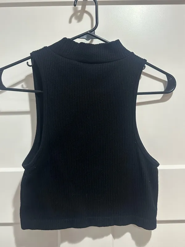 Cropped Turtleneck Black Size M - Image 2