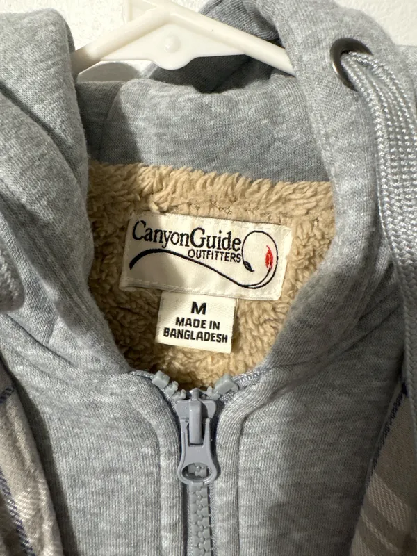 Canyon Guide Amazon Outfitters Hooded Flannel - Image 3
