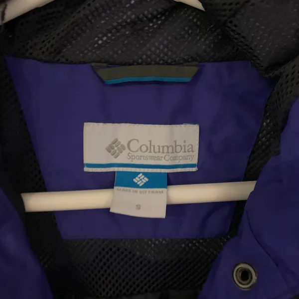Columbia Purple/Pink Zip Up Windbreaker Material Jacket - Image 7