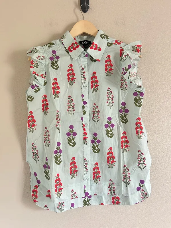 Floral Print Button Front Blouse Ruffle Flutter Sleeve small Multiple - Image 2
