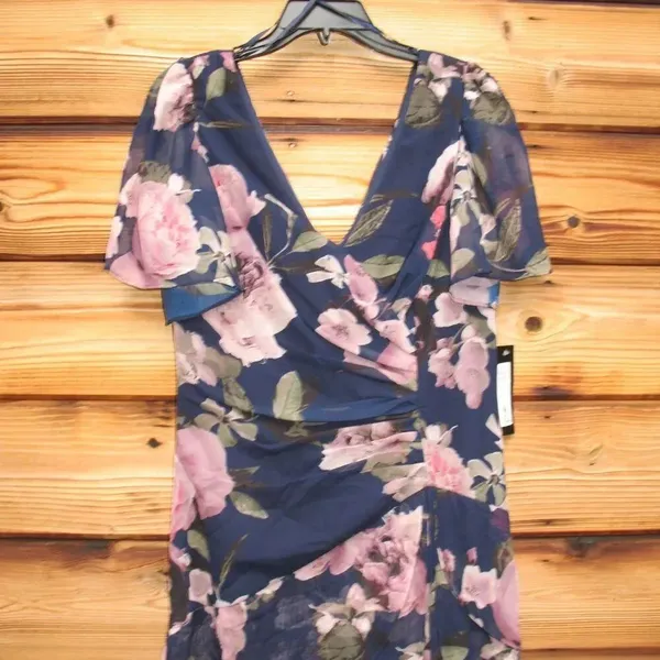 NWT XSCAPE Women's Surplice Tiered Gown Size 12 Blue - Image 8