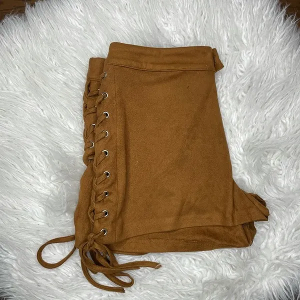 En Créme- Brown Suede Shorts w/ Cross Ties on Side - Image 5