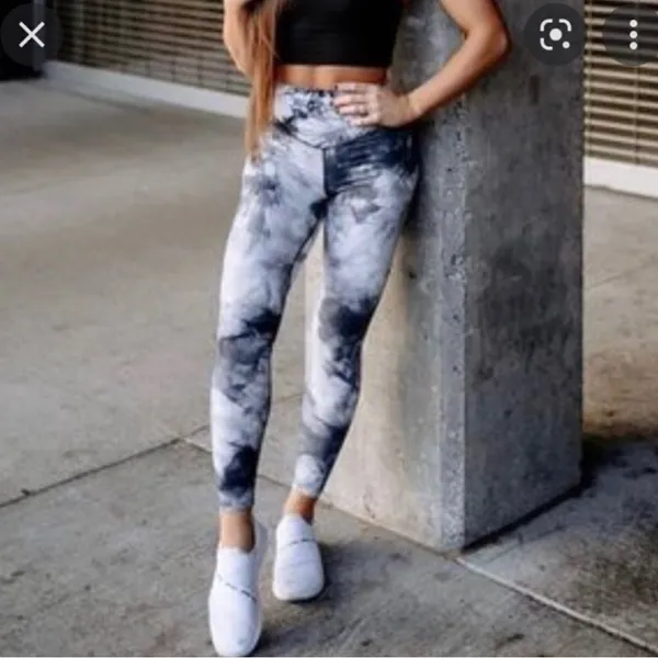 Balance Athletica Vitality Leggings Tie Dye Marble White Gray Logo- Size Small - Image 2