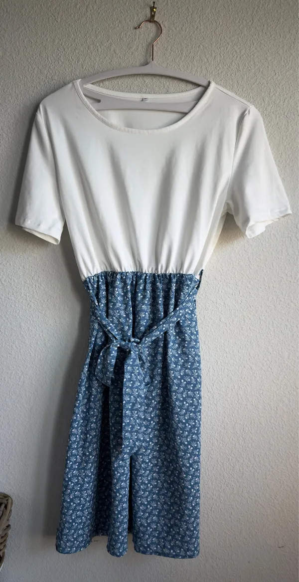 Blue Floral Tie Waist Maternity-Friendly Dress Size M - Image 4