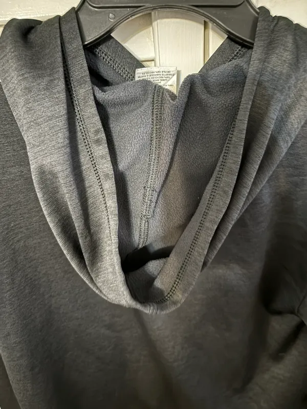 Adidas hoodie - Image 4