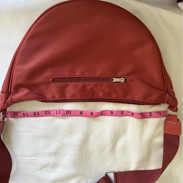 Elegant Red and Tan Crossbody Bag - Image 3