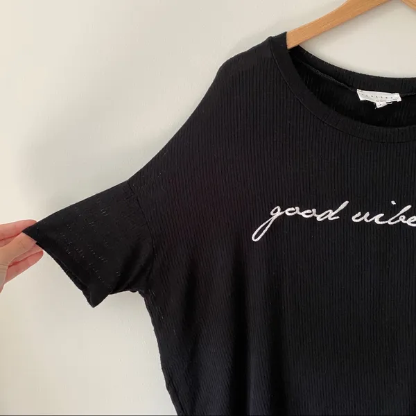 Flutter Good Vibes Only Embroidered Oversized Top Black Short Sleeve Small - Image 2