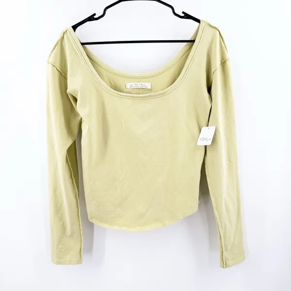 We The Free x Free People Can't Let Go Shirt Size Large Snakeskin Moss NWT Top - Image 2