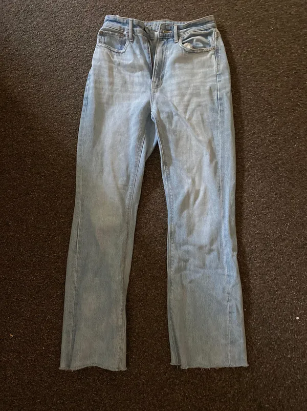 American Eagle Flare Jeans - Image 2
