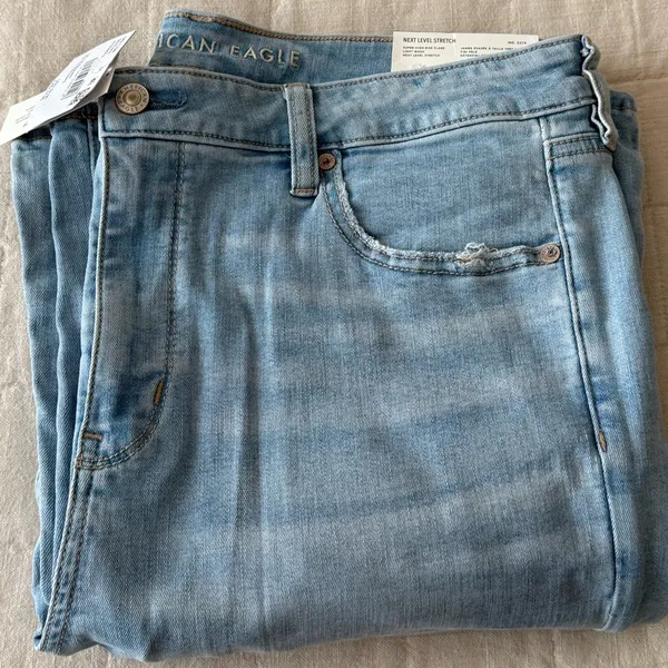 Women’s American Eagle Jeans - Image 11