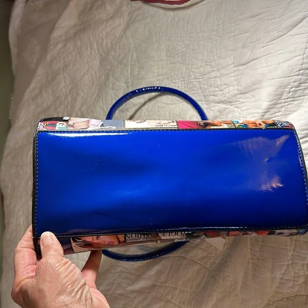NWT Magazine Collage Glossy Vinyl Handbag Crossbody or Satchel - Image 6