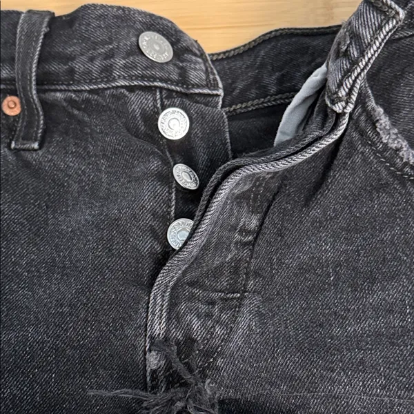 Levi's 501 24 Waist Women's Teen Girl Black Distressed Button Fly Denim Shorts - Image 6