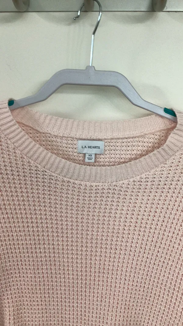 LA Hearts Cropped Sweater In Pink - Image 2